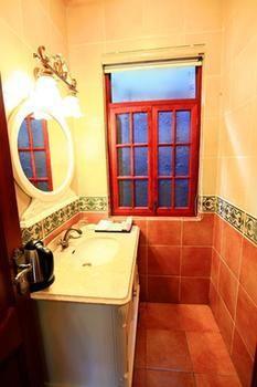 Mount Lu No. 7 Xiangshanyuan Holiday Hotel Wenquan  Exterior photo
